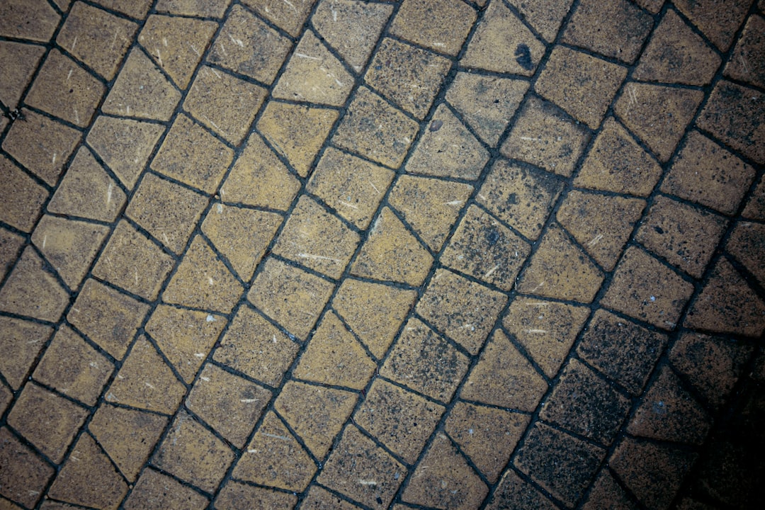 Image default